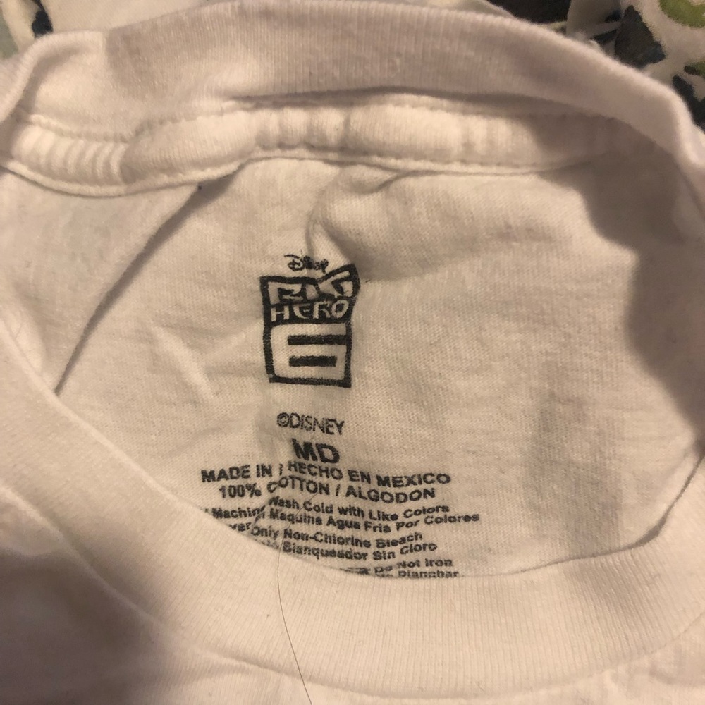 Baymax T-Shirt - Picture 2 of 2